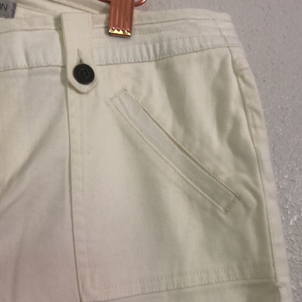 NWT Capris - Picture 4 of 6